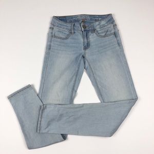 American Eagle Outfitters Jeans - American Eagle | Light Wash Skinny Jegging Jean American Eagle Outfitters Jeans - American Eagle | Light Wash Skinny Jegging Jean